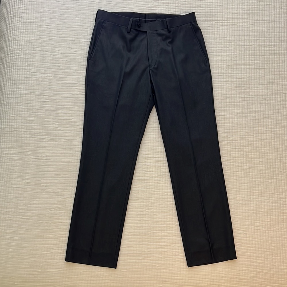 Nordstrom Rack Slacks, Charcoal Grey. Men’s Dress Pants. Size 33 X 32